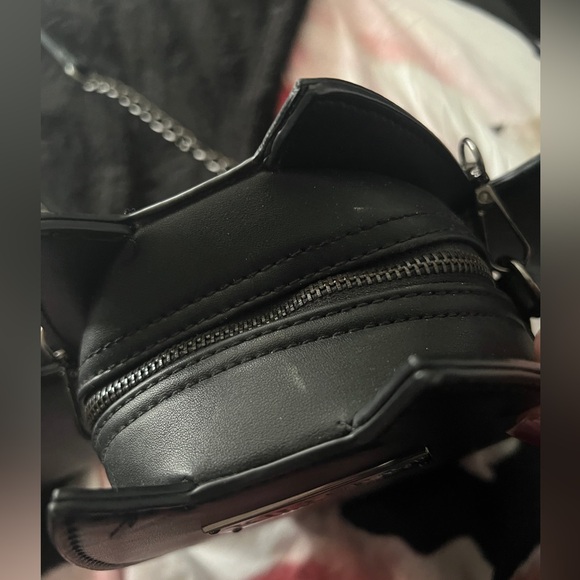 Killstar Grumpy Bat Purse - Picture 3 of 4